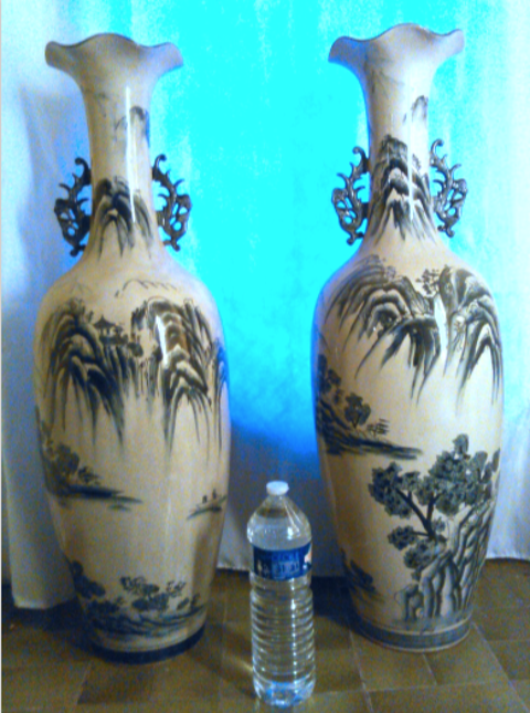 Paire de potiches vases de Chine motifs bleu-gris sur porcel 850 Roquefort-les-Pins (06)