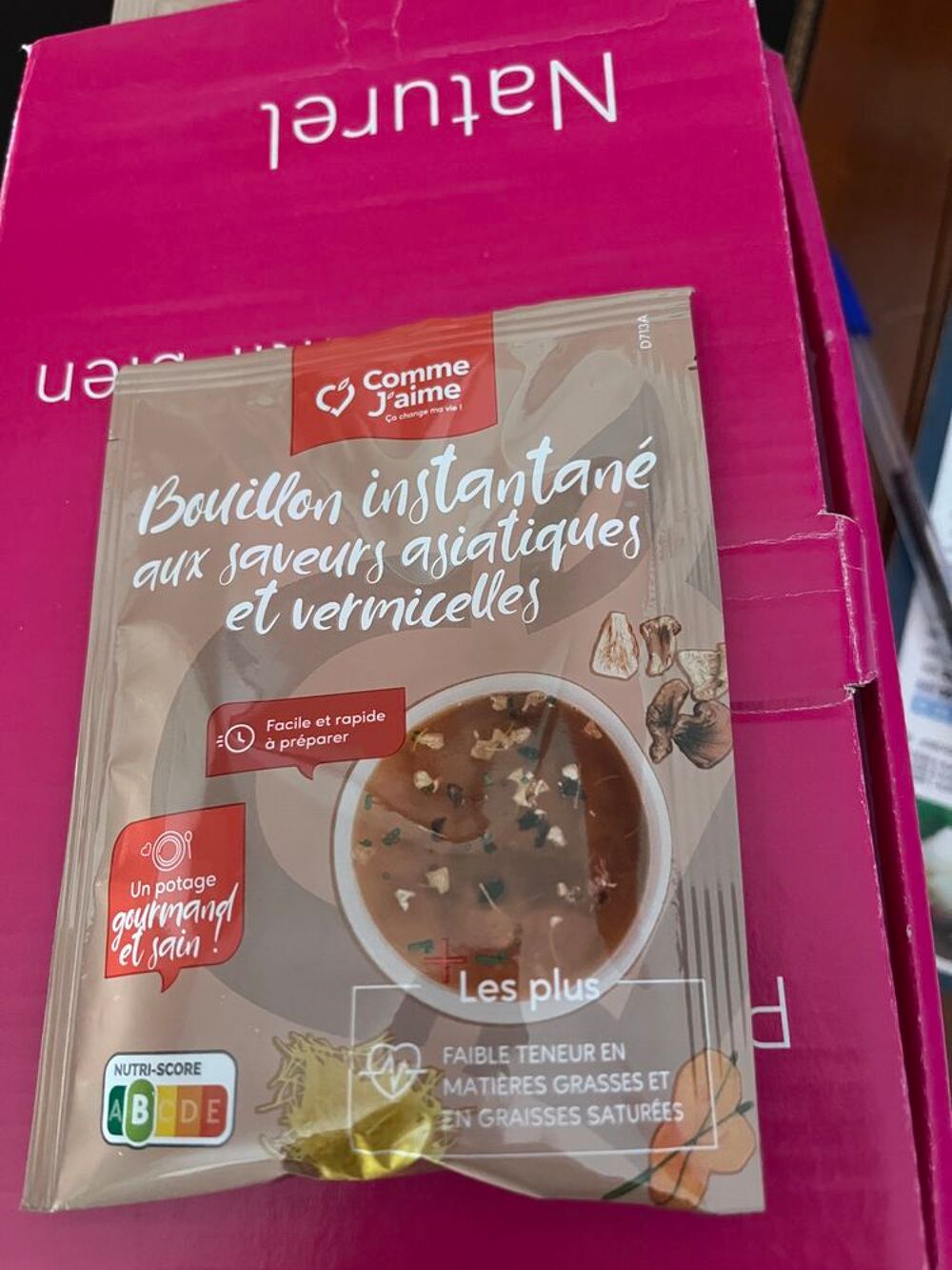 Lot 26 bouillons instantan&eacute; saveurs asiatiques vermicelles Cuisine