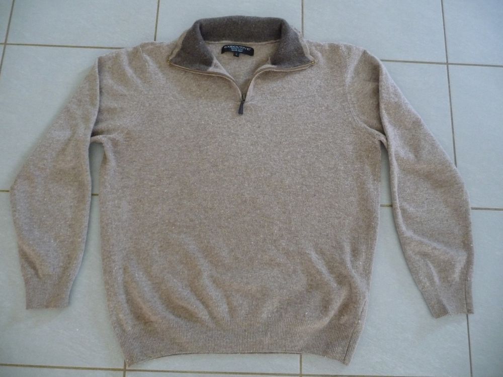Pull beige taille L marque Armand Thi&eacute;ry Vêtements