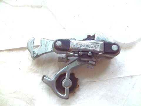 4 - d�railleur arri�re Shimano Tourney 25 Villeurbanne (69)