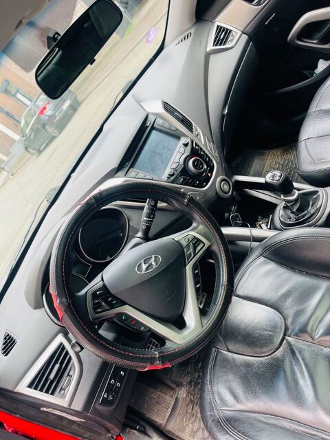 Hyundai Veloster 1.6 GDI 140 Pack Inventive 2011 occasion Lille 59000