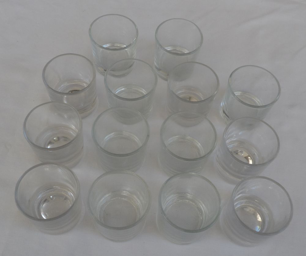 1 service de 14 verres &agrave; liqueur neuf Cuisine