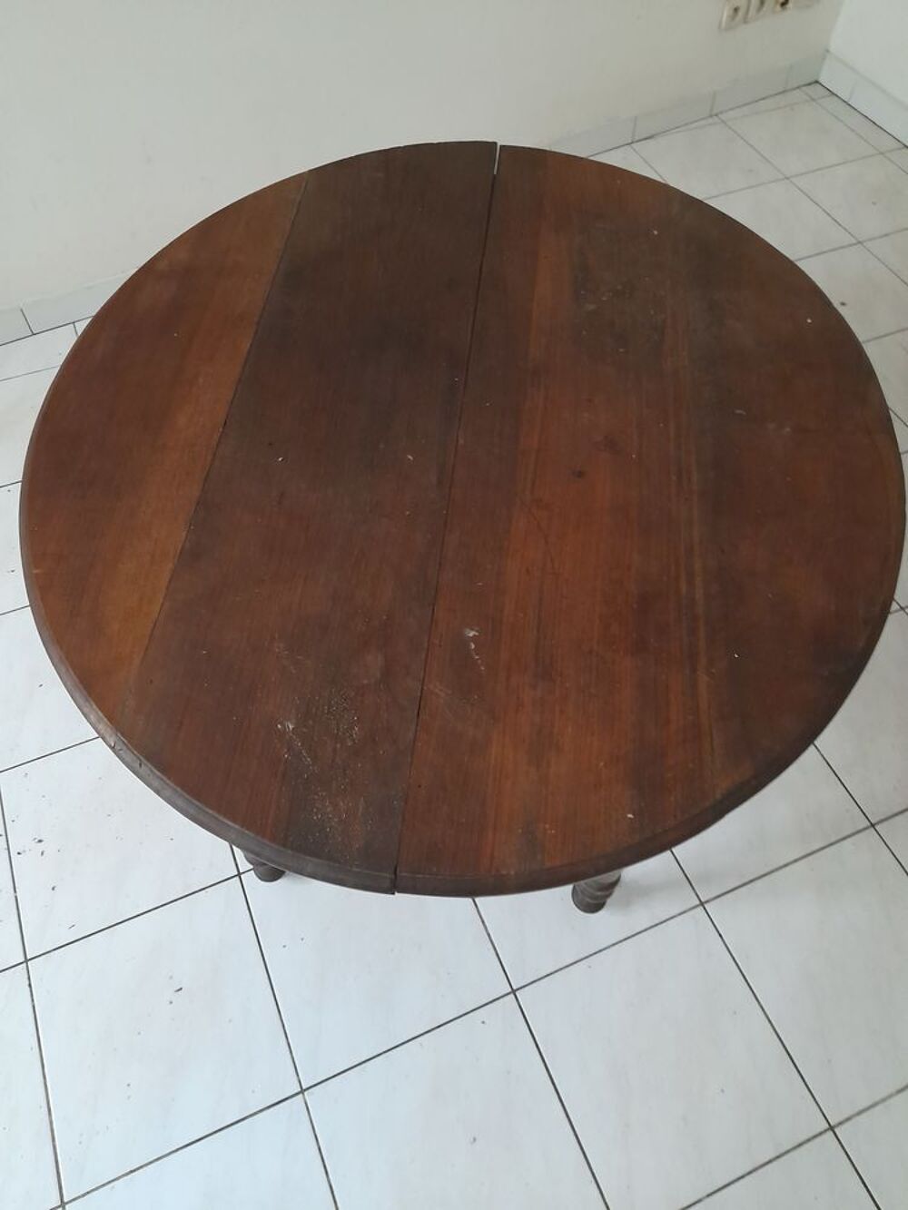 Table ovale ancienne Meubles