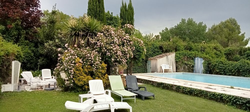   Maison en campagne avec piscine...pour 4 personnes. .  Provence-Alpes-Côte d'Azur, Pernes-les-Fontaines (84210)