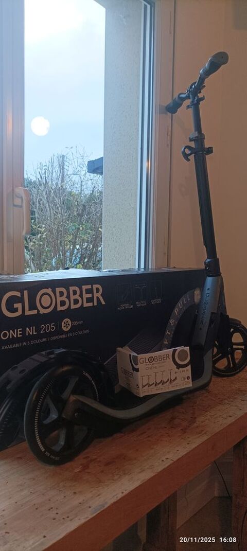Trottinenette GLOBBER one NL 205 69 Givry (71)