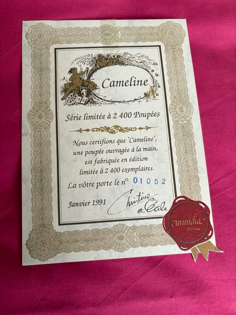 Poup&eacute;e Mundia 