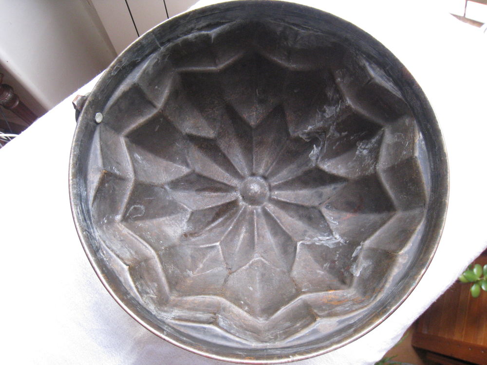 Moule &agrave; g&acirc;teau en cuivre XIX &egrave;me Cuisine
