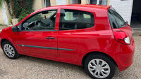 Clio III CLIO III SOCIETE DCI 75 ECO2 AIR EURO 5 2011 occasion 27000 &Eacute;vreux