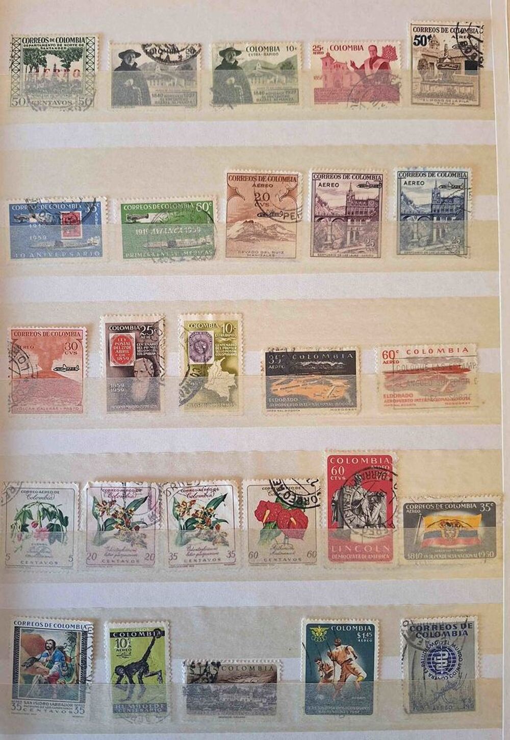 S&eacute;rie de timbres de collection de Colombie 