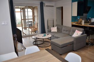  Immeuble à vendre 5 pièces 219 m²
