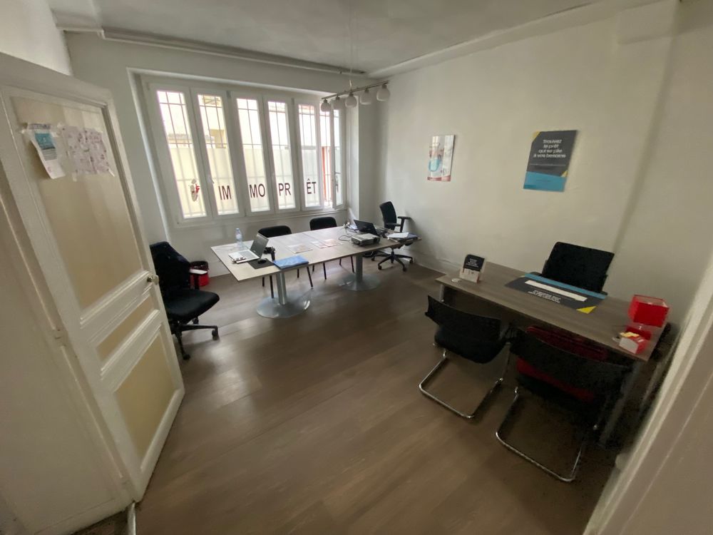 Location Autre Local/bureau 3 pièces rdc idéal pro. libérale Melun