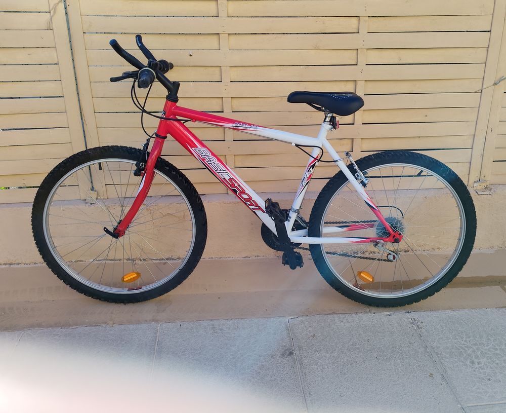 deux VTT tr&egrave;s bon &eacute;tat Vélos