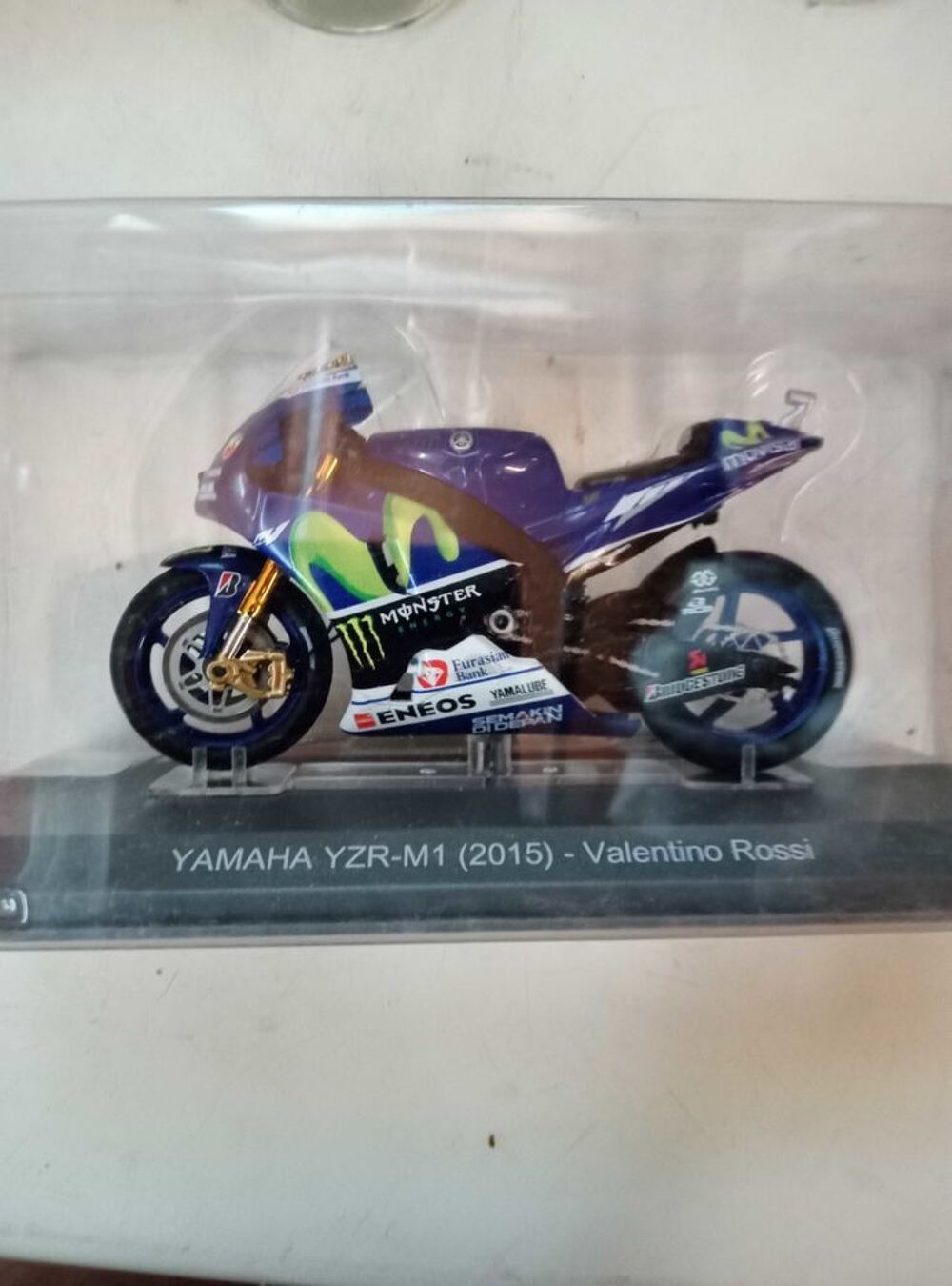 miniature 