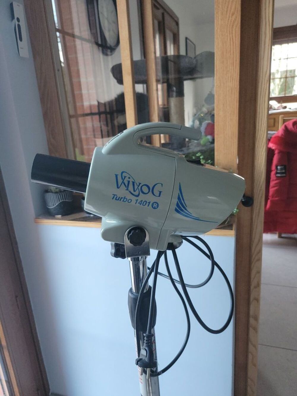   Séchoir pulseur sur pied 