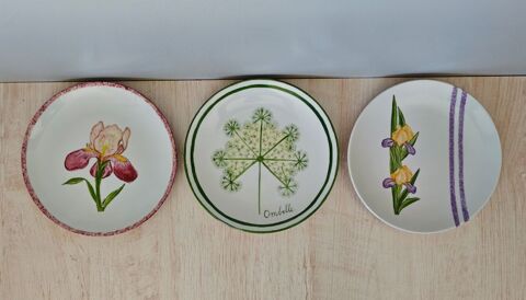 Assiettes porcelaine PATRA peintes � la main (12 euros le lo 12 Metz (57)