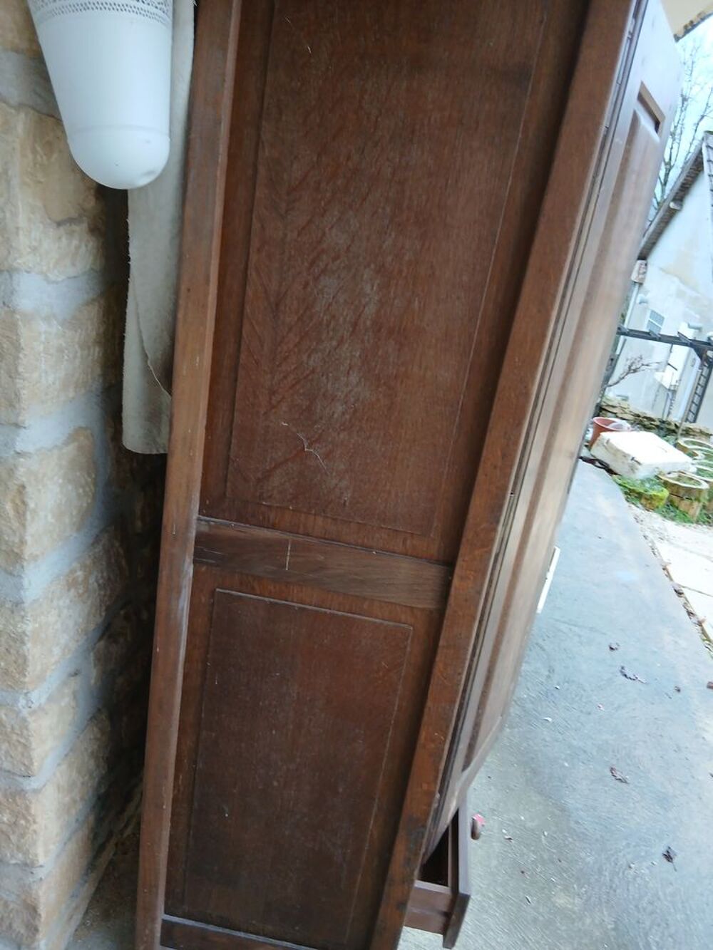MEUBLE ANCIEN ARMOIRE DEUX PORTES
Meubles