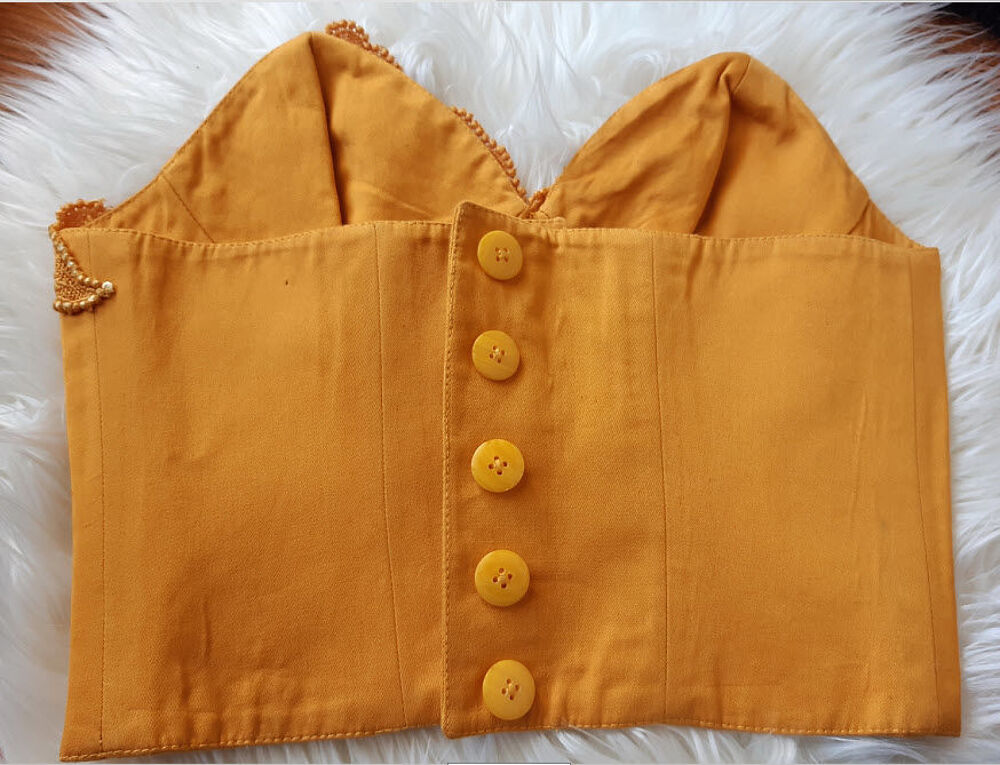 Bustier jaune moutarde doubl&eacute; empi&egrave;cement brod&eacute; taille 38 Vêtements