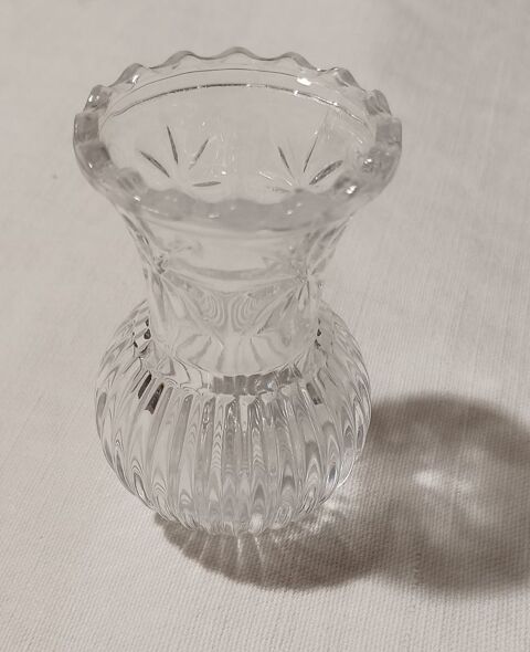 Petit vase transparent 7 Chauriat (63)