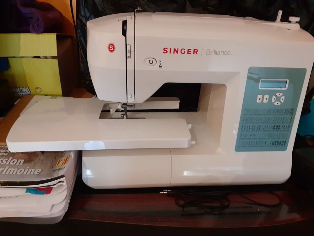 Machine &agrave; coudre SINGER Neuve Electroménager