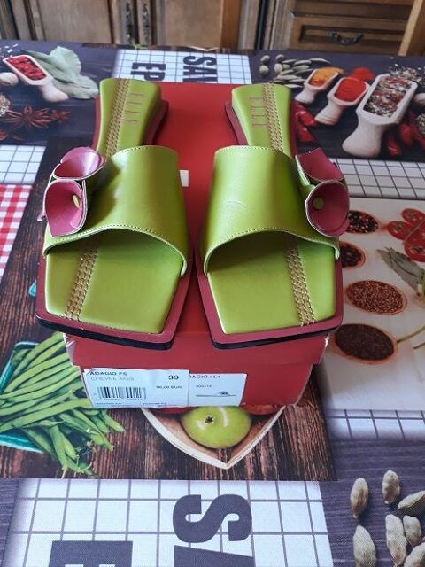 Chaussure ELLE 39 fleurs vintage mode fille originale fun ma 12 F�ves (57)