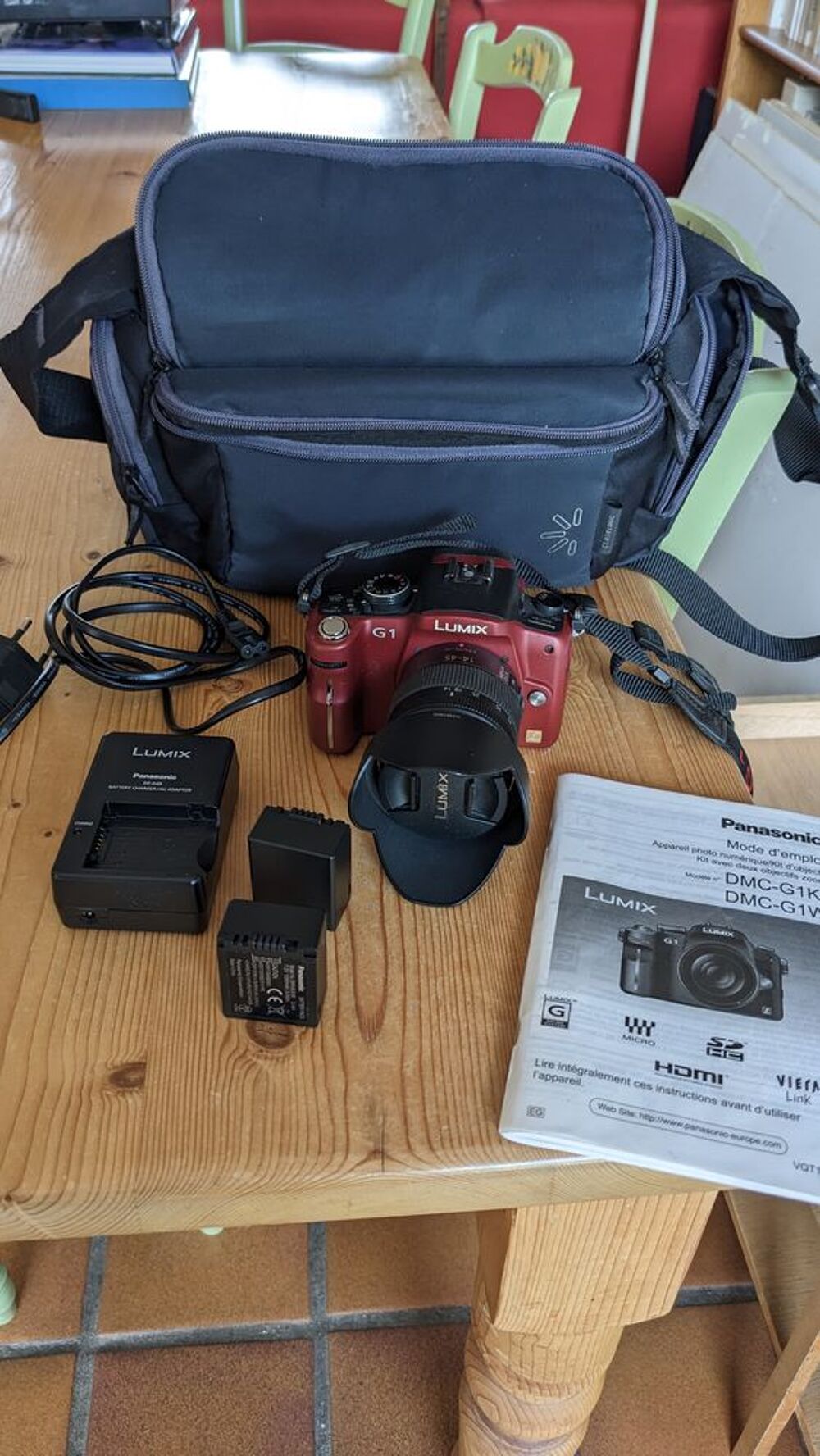 PANASONIC LUMIX DMC G1K avec objectif 14-45
Photos/Video/TV