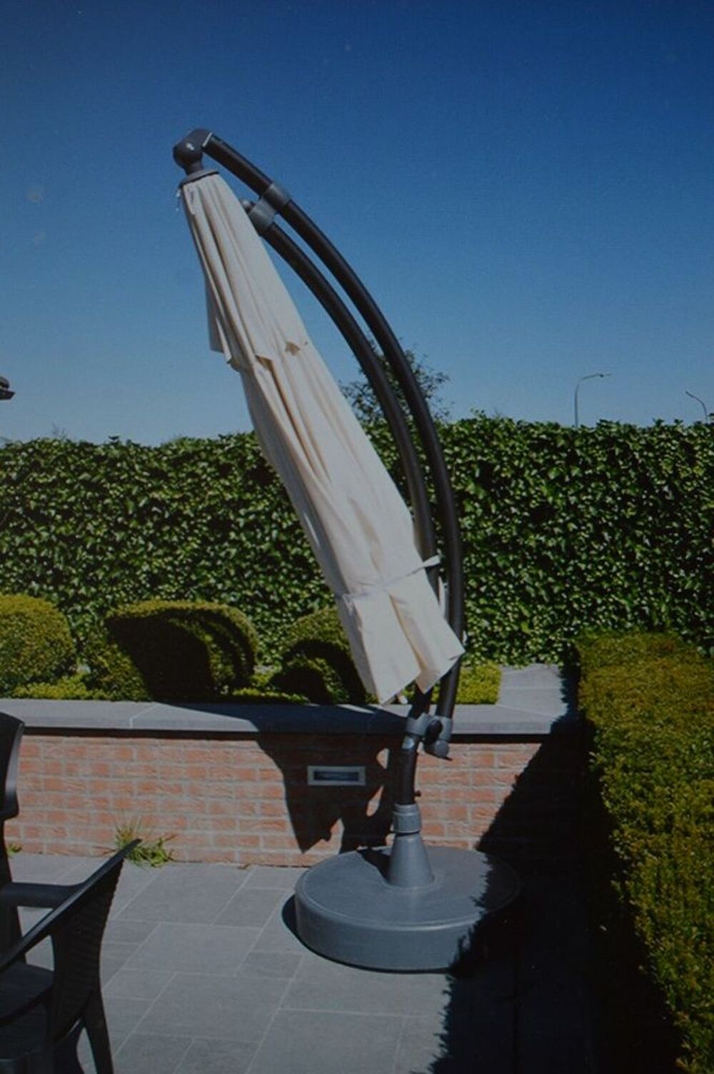 parasol sun garden diam&eacute;tre 3,50m pour piscine Jardin
