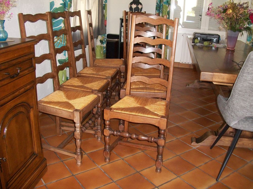 8 chaises salle &agrave; manger Meubles