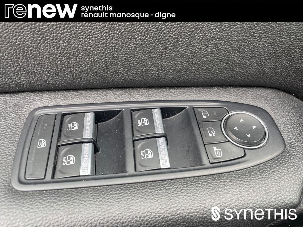 Captur E-Tech Plug-in 160 Intens 2021 occasion 04100 Manosque