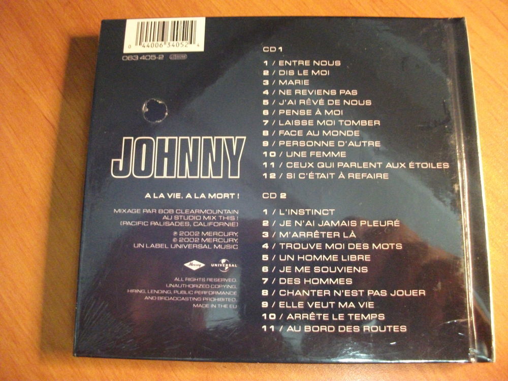 *JOHNNY HALLYDAY - A la vie, a la mort*
CD et vinyles