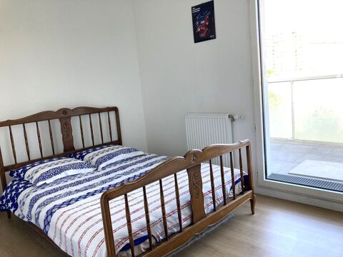 Lit double 140 x 190 + sommier � lattes 70 Asni�res-sur-Seine (92)