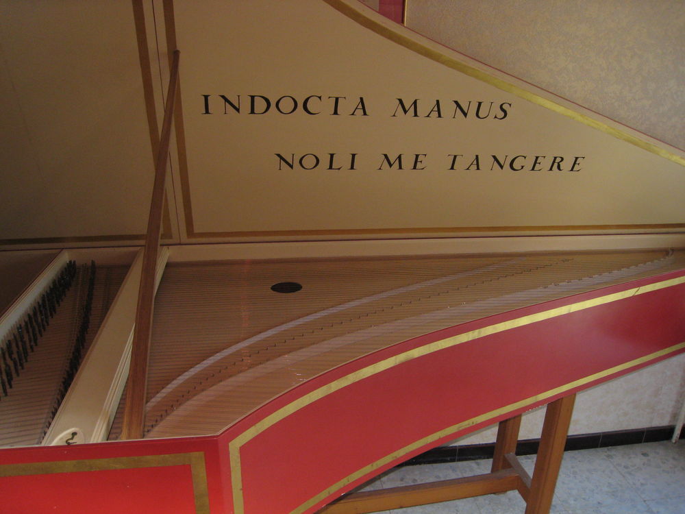 Clavecin 2 claviers copie Goujon tr&egrave;s bon &eacute;tat Instruments de musique