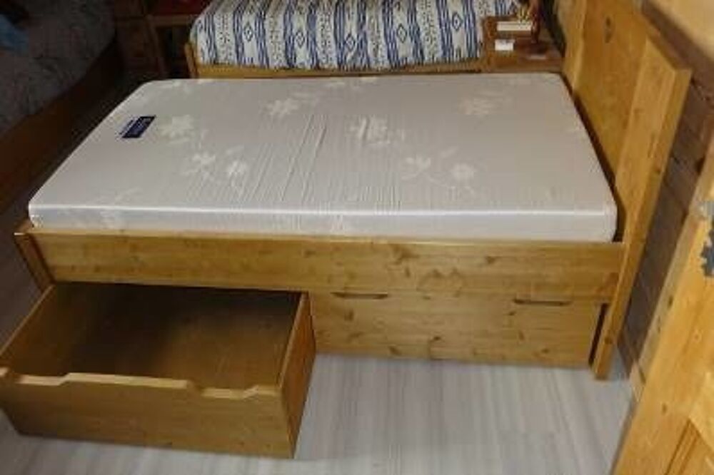 lit de 90 en pin massif Mobilier enfants