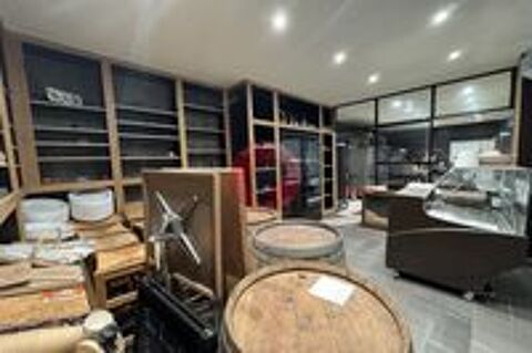   Entreprises Commerces / Vente Commerces - 83 m² 