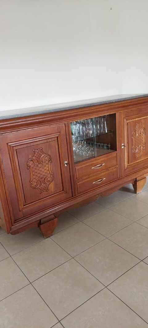 Buffet vintage dessus marbre
150 Meaux (77)