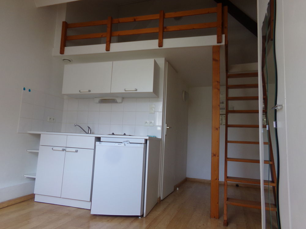 Location Appartement STUDIO MEZZANINE  AIGLE Grenoble