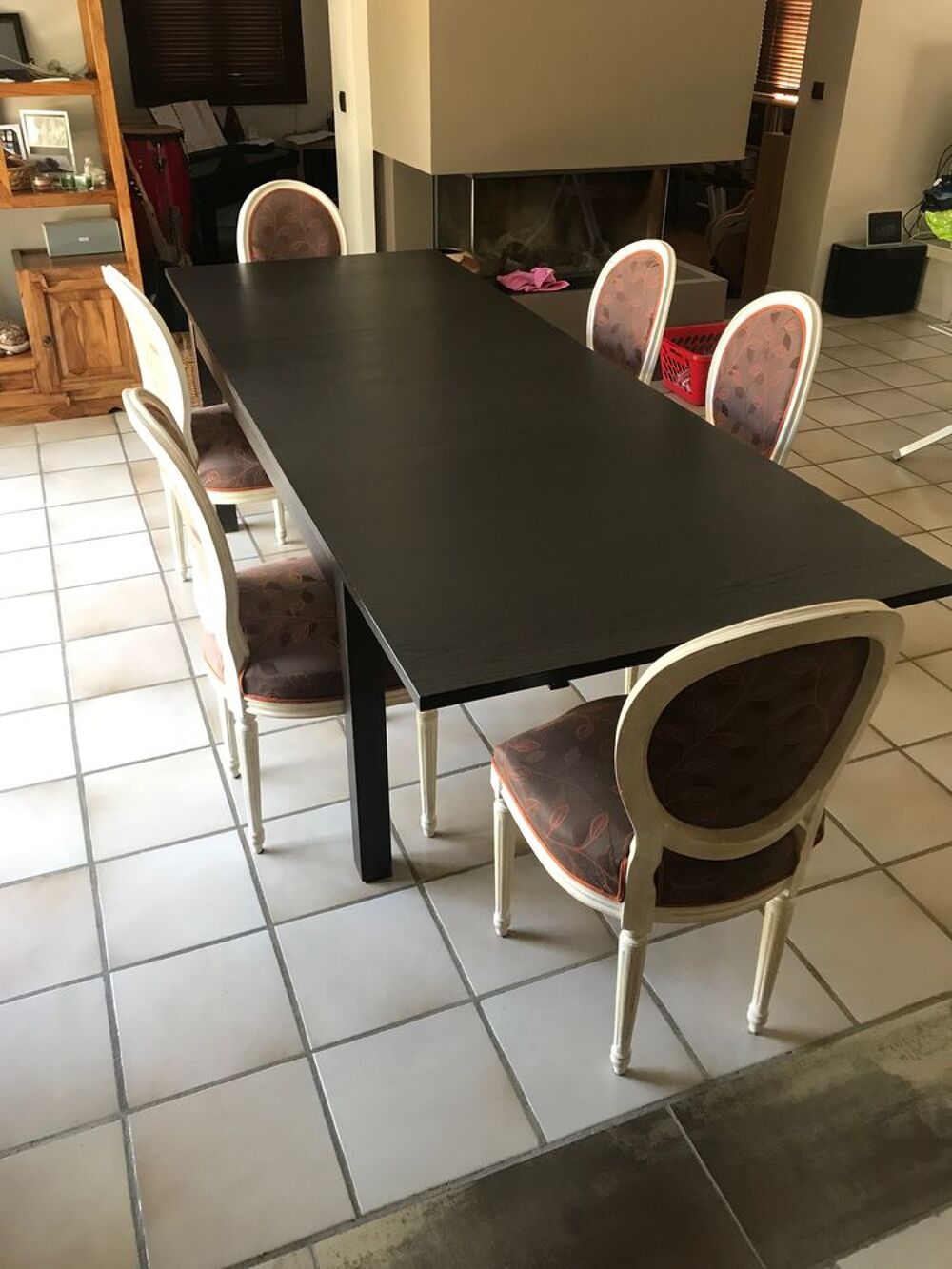 Ensemble table de s&eacute;jour + 6 chaises Meubles