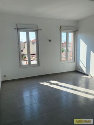  Immeuble � vendre 6 pi�ces 222 m�