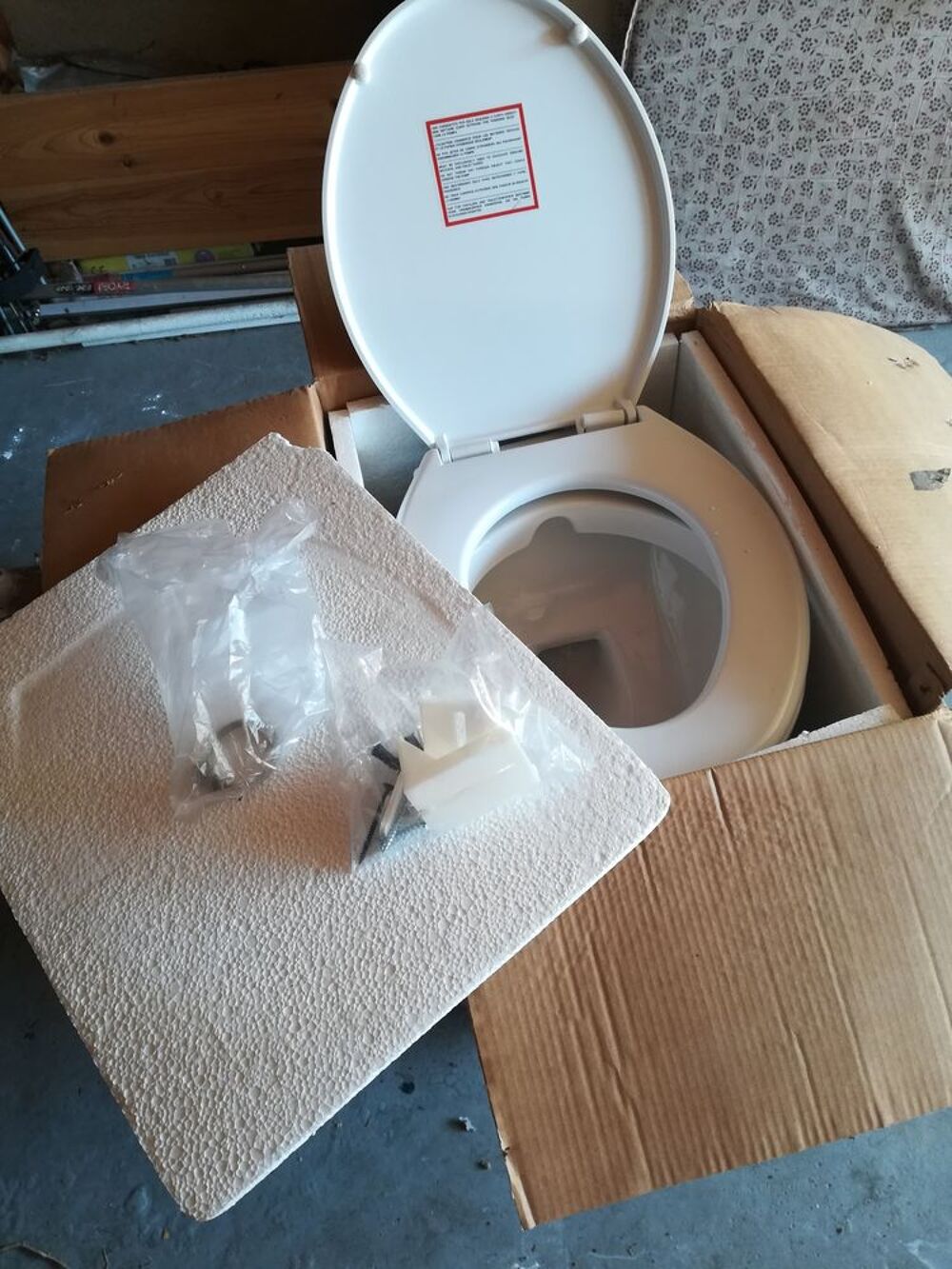 Broyeur sanitaire Electroménager