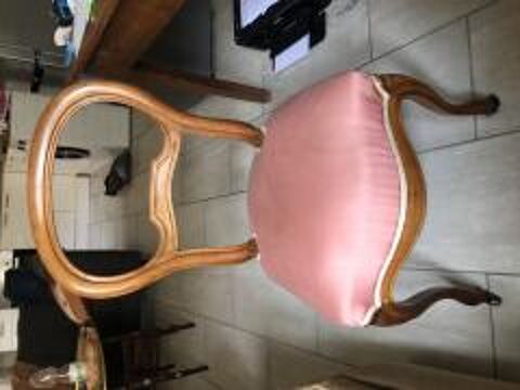 Chaise ancienne 90 Saint-Alban-les-Eaux (42)
