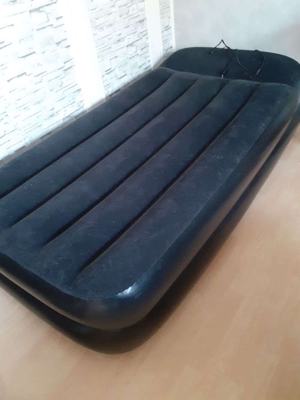 Matelas gonflable &eacute;lectrique Meubles