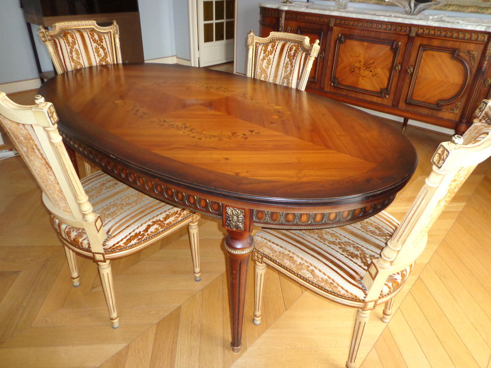 Salle &agrave; manger Style Louis XVI Meubles