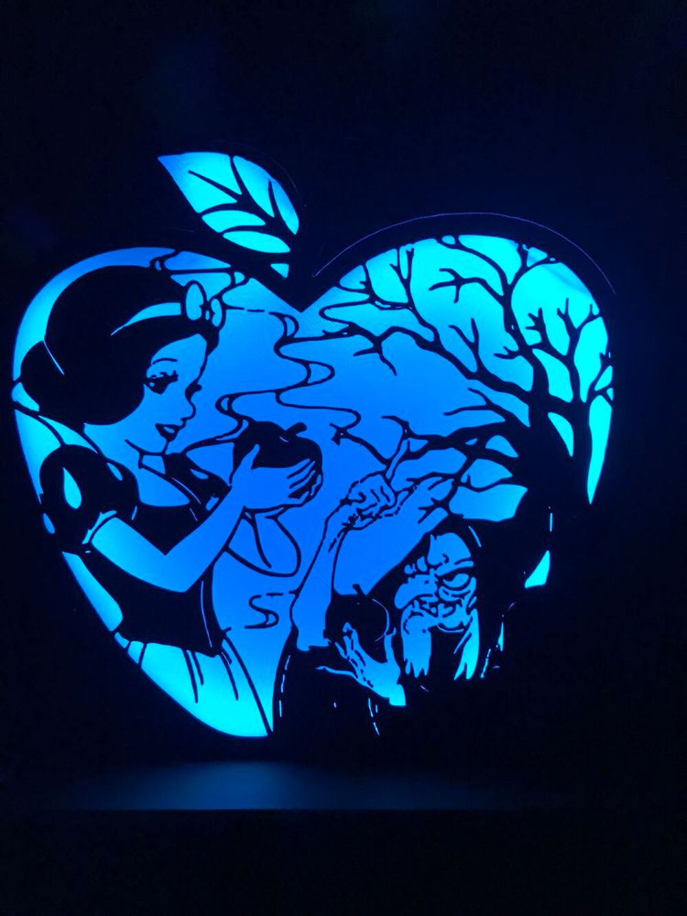 Lampe BLANCHE NEIGE leds multicolor avec telecommande et usb Décoration