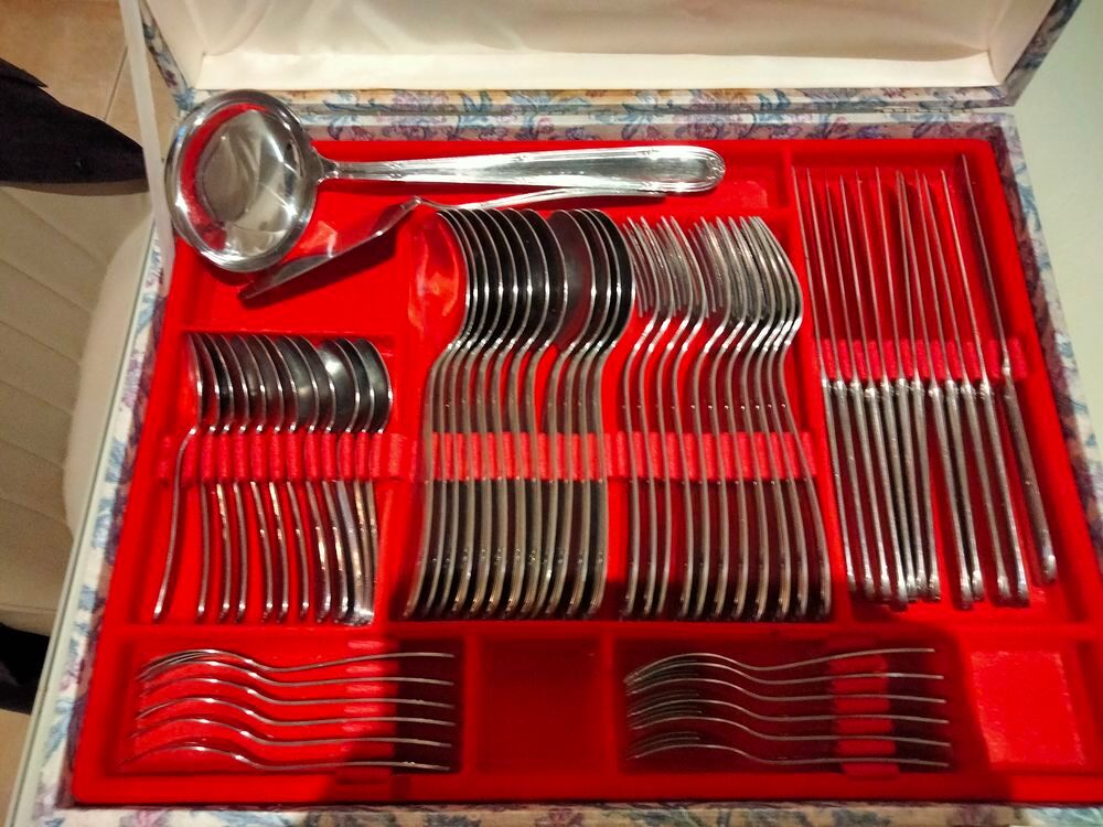 M&eacute;nag&egrave;res de 61 pi&egrave;ces assortis Cuisine