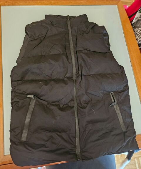 Plusieurs vtements neuf . 15 Annecy (74)