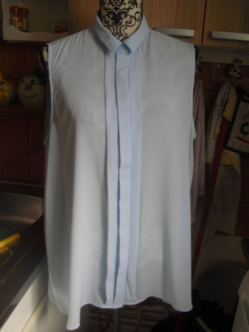 CHEMISIER fluide BLEU CIEL PASTEL , neuf MONOPRIX T 46 Vêtements