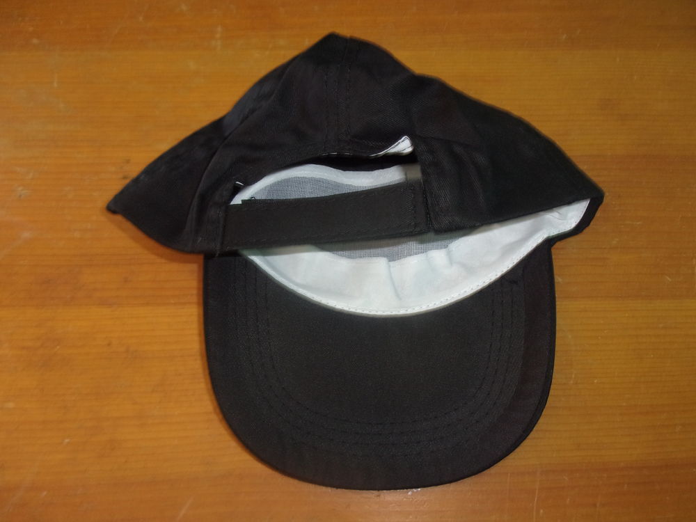 Casquette noire Royal Corgi (Neuve) Vêtements