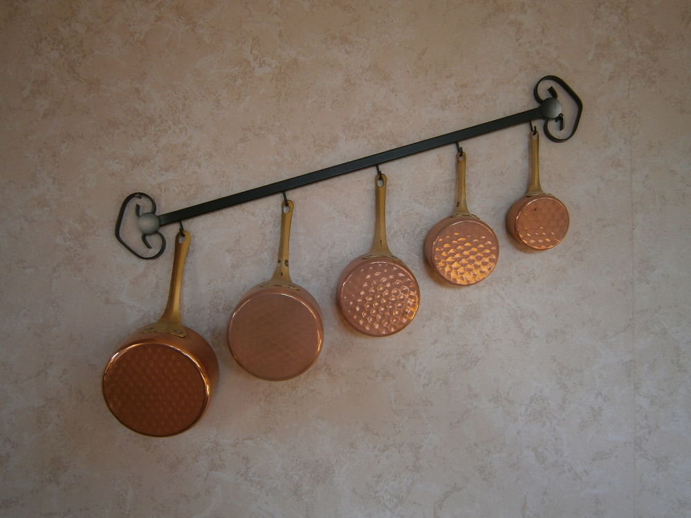 CASSEROLES CUIVRE Décoration