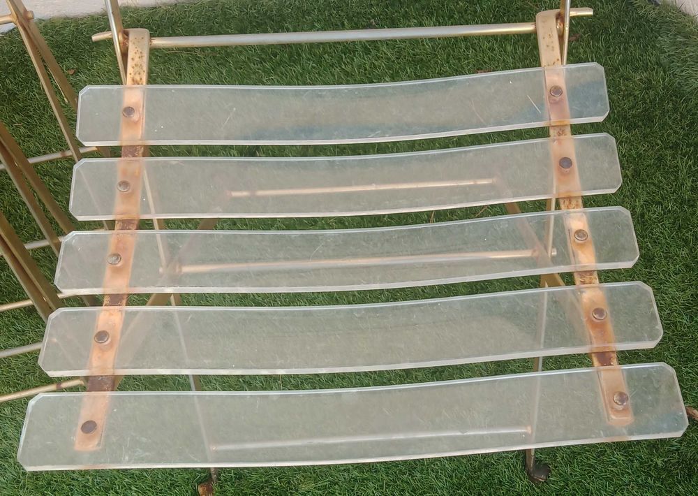 chaises pliantes ''Les invisibles'' Meubles
