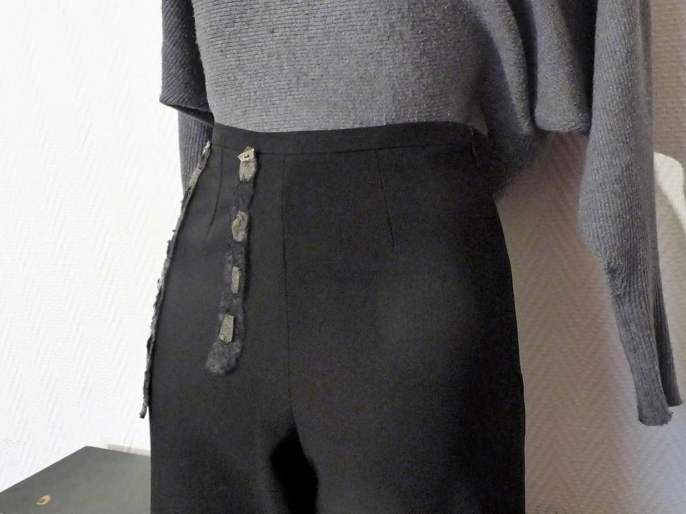 Pantalon Droit Noir en 98% Viscose- Taille XS- Biche de B&egrave;re Vêtements