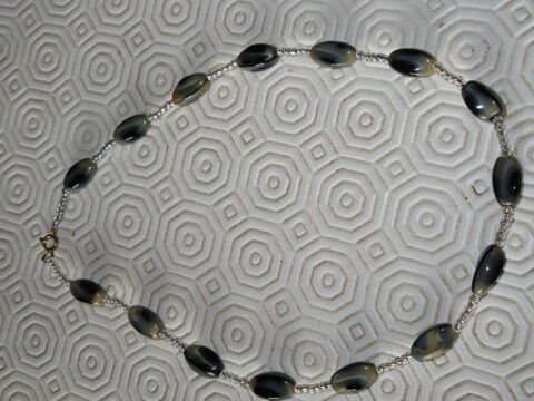 Collier 9 Le Crès (34)